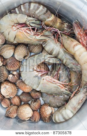 Fresh Shrimp And Cockle