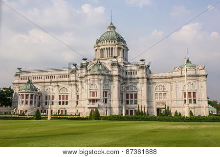 The Ananta Samakhom Throne Hall