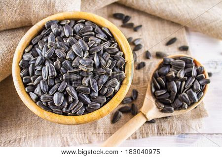 Fresh Sunflower Seed. Shelled Sunflower Seeds In Wood Bowl.