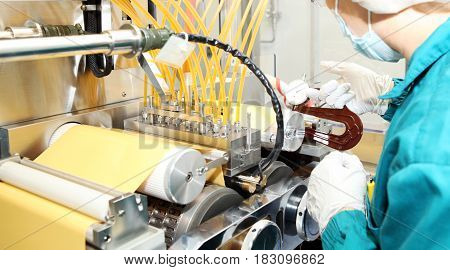 Machine Manufacture Of Gelatin Capsules. Validation Of The Machine Man. Production Of Capsules For T