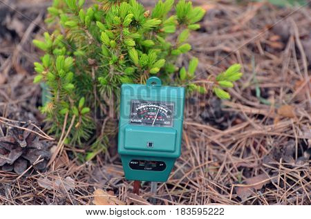 Soil moisture, light and PH meter for small private garden