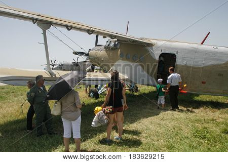 An 2 Airplane