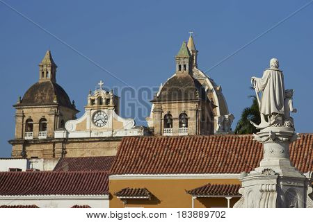 White marble statue of Christopher Columbus in the Plaza De La Aduana in the historic Spanish colonial city of Cartagena de Indias, Colombia