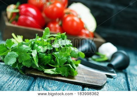 Kinza And Tomato