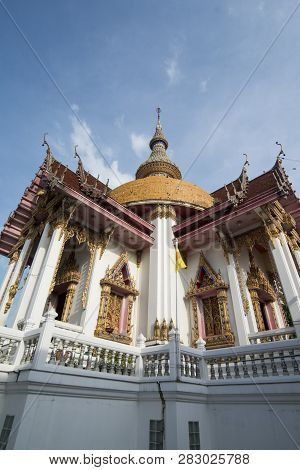 Thailand Pattaya Wat Phra Yai Buddha Hill