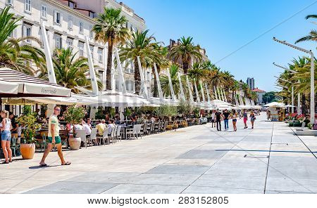 Split, Croatia - July 12, 2017: The Embankment Of The Resort Town Of Split In Summer.