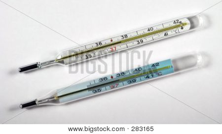 Zwei Thermometer