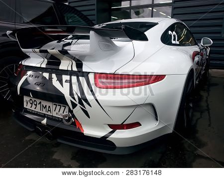 Moscow. Autumn 2018. Porsche 911 Gt3 3.8 Engine. Wrapped In Black And White. Tuned For Circuit