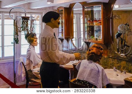 Brienz Switzerland Octuber May 4 2008 This Reconstruction Of Antique Hairstyles Salon Is Located At 