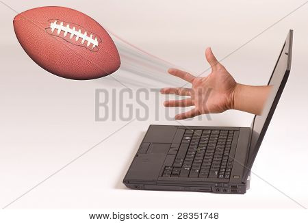 Futebol e computador.