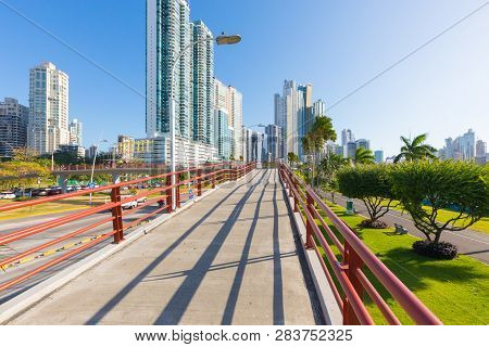 Panama City Panama January 2019 Pedestrian Bridge Between The Panama City Palms In A Sunny Day. Thes