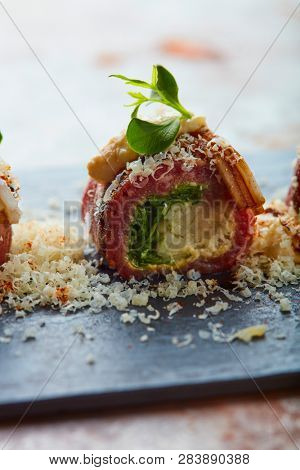 Roll with wagyo beef and seaweed, cucumber