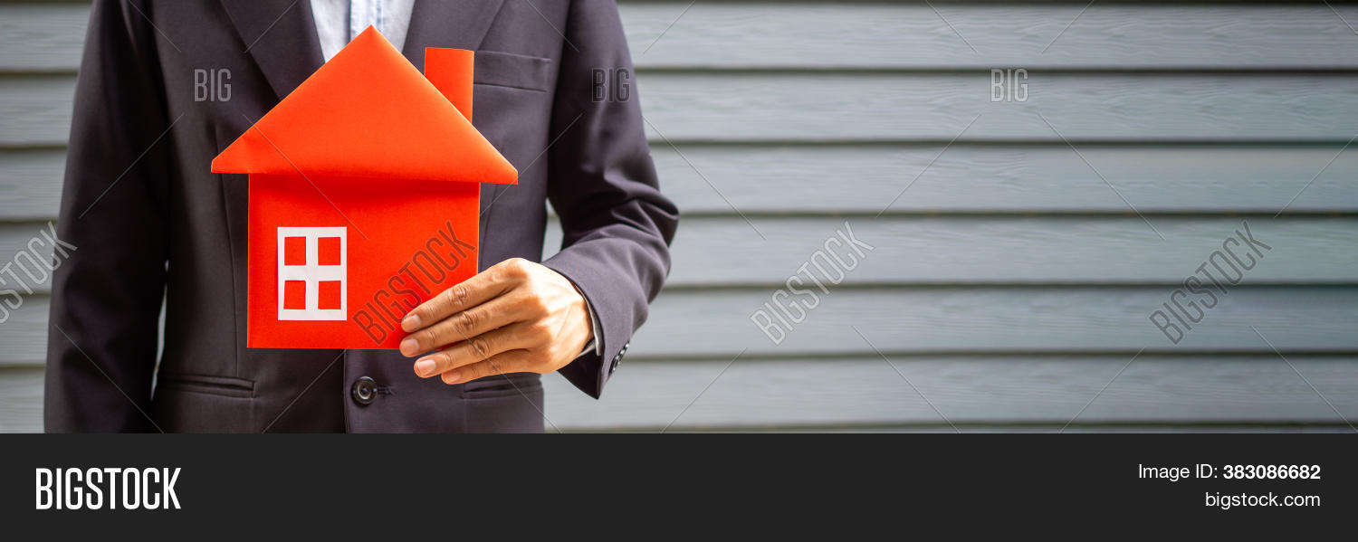 House Salesman Image & Photo (Free Trial) Bigstock