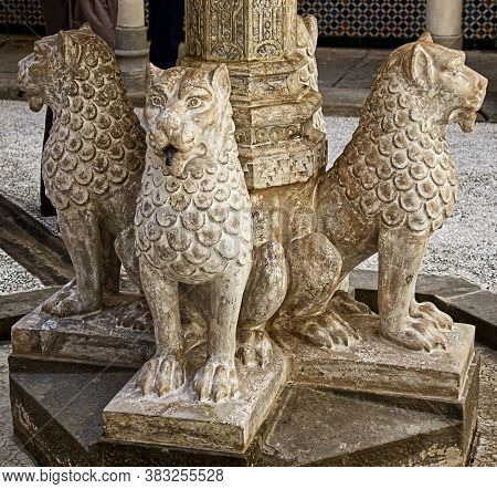 Grizzana Morandi / Bologna, Italy - August 13, 2020: Fountain With Lions In Piazza Dei Leoni (lions 