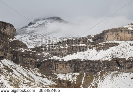 Head of the Ordesa Valley. Ordesa and Monte Perdido National Park. Pyrenees. Huesca. Aragon. Spain.