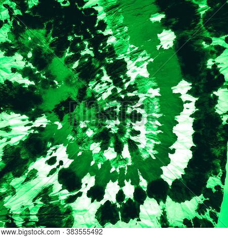 Hippy Patterns. Sage Hippie Spiral. Seafoam Psychedelic Pattern. Lime Spiral Print. Emerald Shibori 