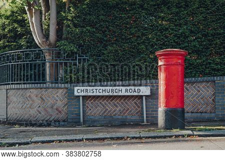 London, Uk - August 20, 2020: Traditional Red Royal Mail Postbox On Christchurch Road In Crouch End,