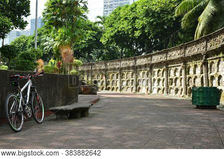Manila, Ph - Oct 20 - Paco Park Cemetery And Niches Wall On October 20, 2018 In Manila, Philippines.