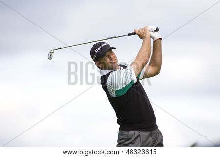 LOCH LOMOND, SZKOCJA - 09 LIPIEC 2009; Loch Lomond Szkocji; Retief Goosen (RSA) w jodły