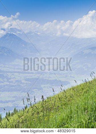 Un'immagine di un paesaggio bello a Beatenberg Svizzera