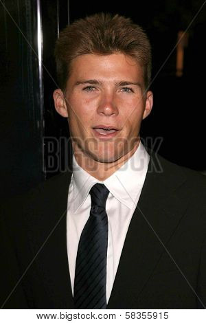 Scott Reeves at the premiere of 