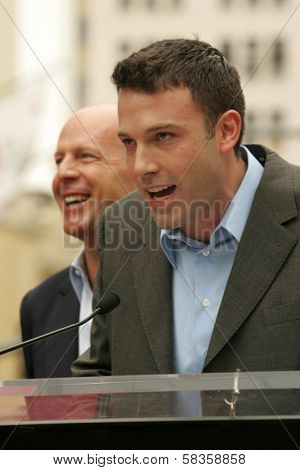 Bruce Willis and Ben Affleck at the Ceremony honoring Bruce Willis with the 2,321st star on the Hollywood Walk of Fame. Hollywood Boulevard, Hollywood, CA. 10-16-06