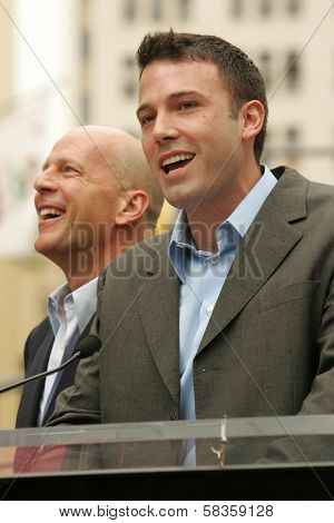 Bruce Willis and Ben Affleck at the Ceremony honoring Bruce Willis with the 2,321st star on the Hollywood Walk of Fame. Hollywood Boulevard, Hollywood, CA. 10-16-06