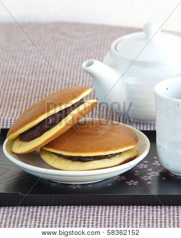 Dorayaki (Japanese Pancakes)
