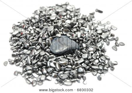 Yksityiskohtaiset ja värikäs kuva Dumortierite mineraali