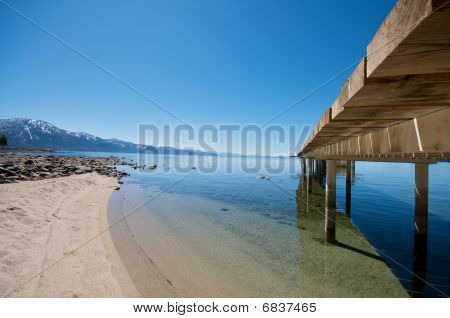 Cais no Lago Tahoe, na Califórnia