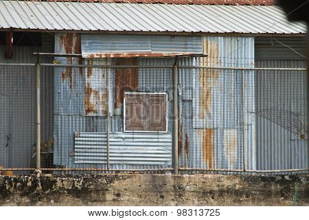 Cheap Building  Chao Phraya River In Bangkok Thailand In The Yan Nawa Area