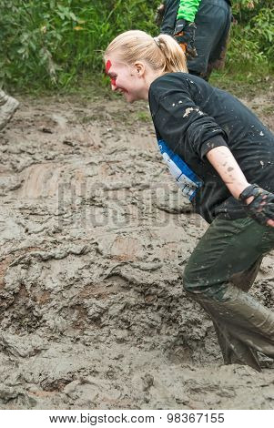 Attractive Girl In Extrime Racing