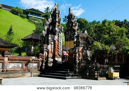 People go to Turta Empul temple for praying