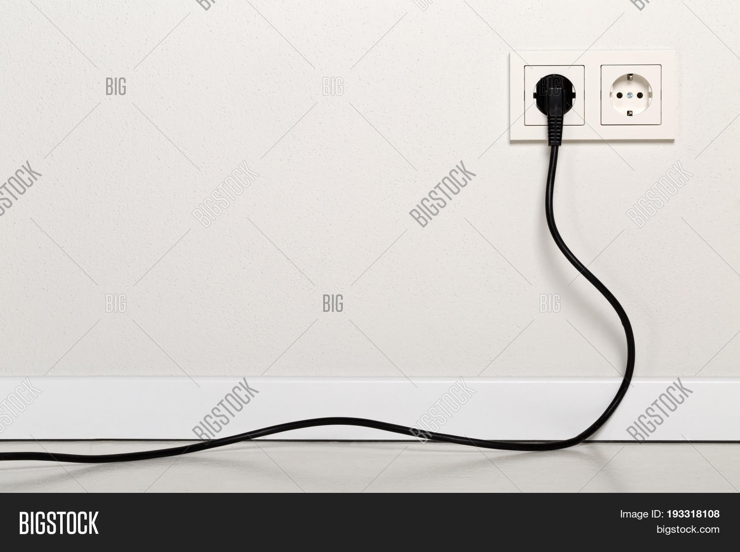 Black Power Cord Cable Image & Photo (Free Trial) Bigstock