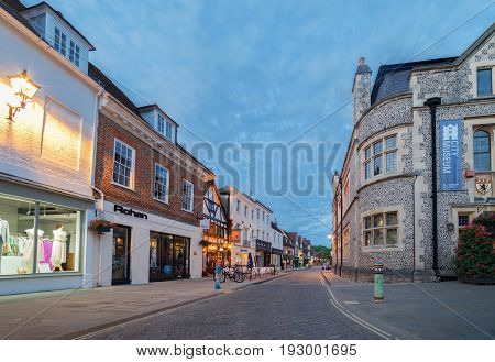 Winchester, UK. 25th June 2017. The streets of Winchester City centre are quiet at the end of the day on a warm Sunday evening.