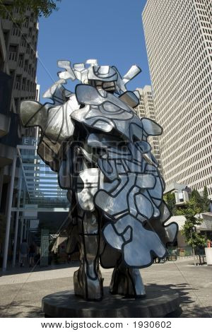 Skulptur i Embarcadero Center