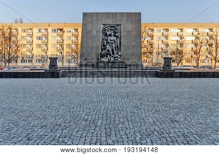 WARSAW, POLAND - SEPTEMBER 10, 2015 The Monument to the Ghetto Heroes commemorates the fight against the Nazis during the uprising in 1943 It was created by Nathan Jakow Rappaport in 1948