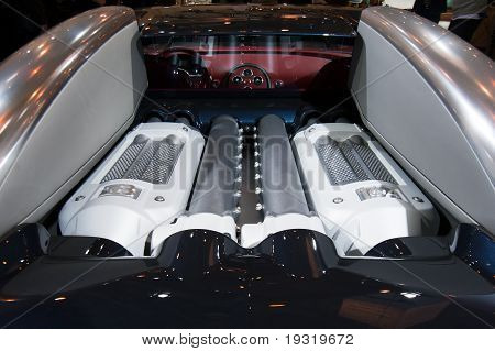 Bugatti 16.4 Veyron