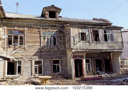 Nizhny Novgorod, Russia. - April 10.2017. The old wooden house on Malaya Yamskaya