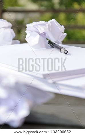 Lack of creative wig - paper pile