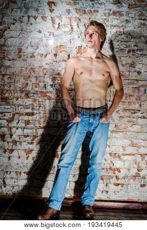 Strong Sexy Young Guy Posing With Naked Torse