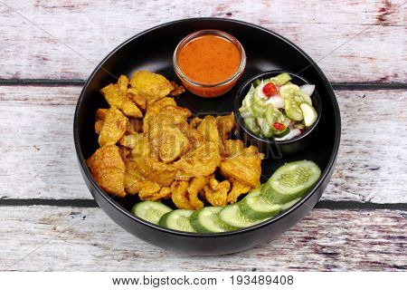 Charcoal Boiled ,pork Satay Served With Side Disk.