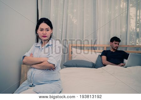 The man are tense with the responsibility to make pregnant woman.