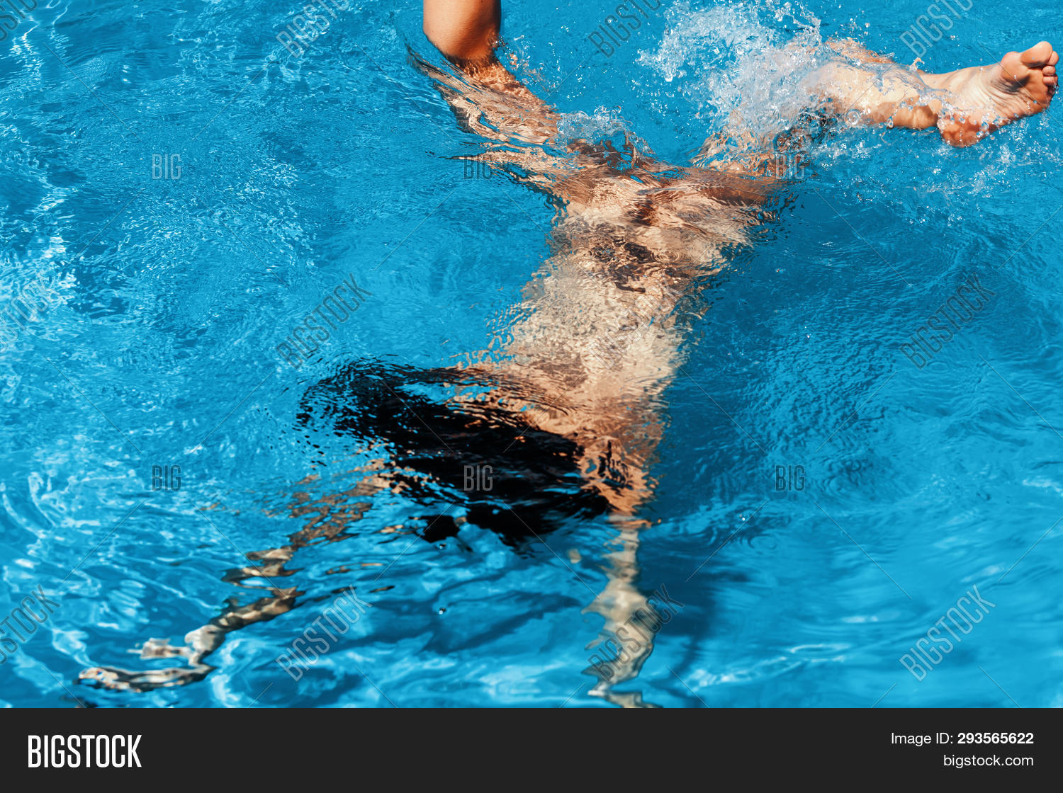 Young Women Pool Nude