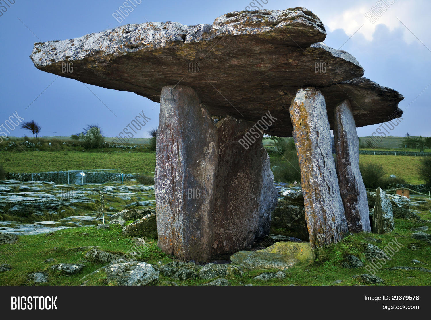 Portal Dolmen