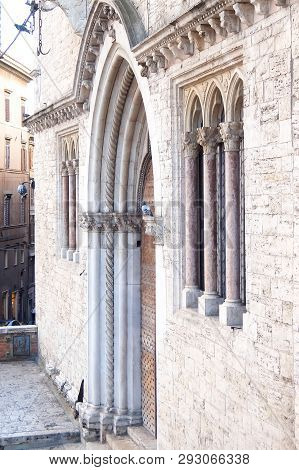 Perugia, Italy - Circa September 2017. Entrance Door Of Ancient Palace In Perugia (palazzo Dei Prior