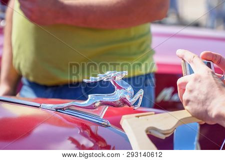 Samara, Russia - August 18, 2018: Figure-emblem Deer On The Hood Of A Retro Car Volga Gas-21