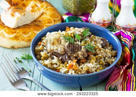 Arabic Cuisine. Events Ramadan. Middle Eastern Mashkichiri (porridge Made Of Rice, Beef And Mung Bea