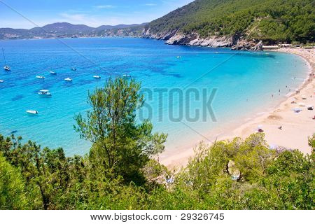Ibiza Cala de Sant Vicent caleta de san vicente spiaggia turchese acqua