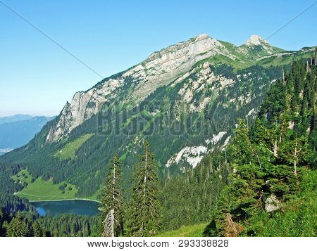 Alpine Peak Margelchopf Above The Voralpsee Lake And In The Alviergruppe Mountain Range - Canton Of 